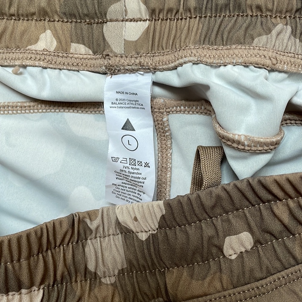 Balance Athletica Sand Camo Mens L pants - Picture 2 of 2